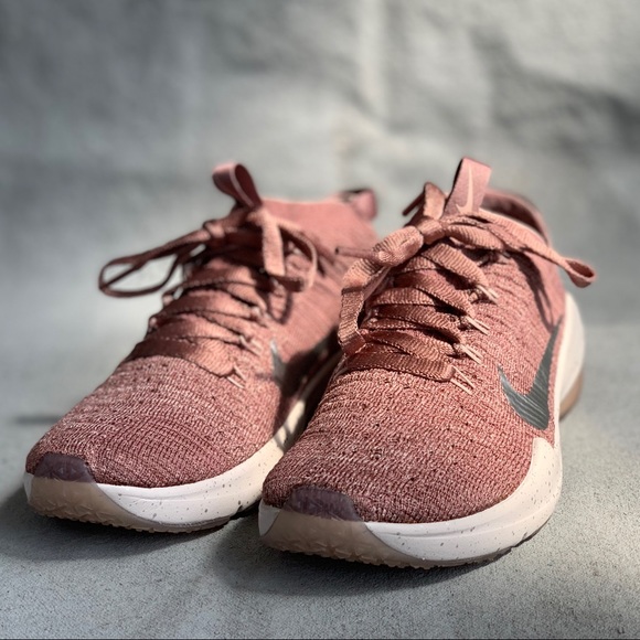 Nike Air ZM Fearless FK 2 pink size 5.5 NWT - Picture 5 of 8